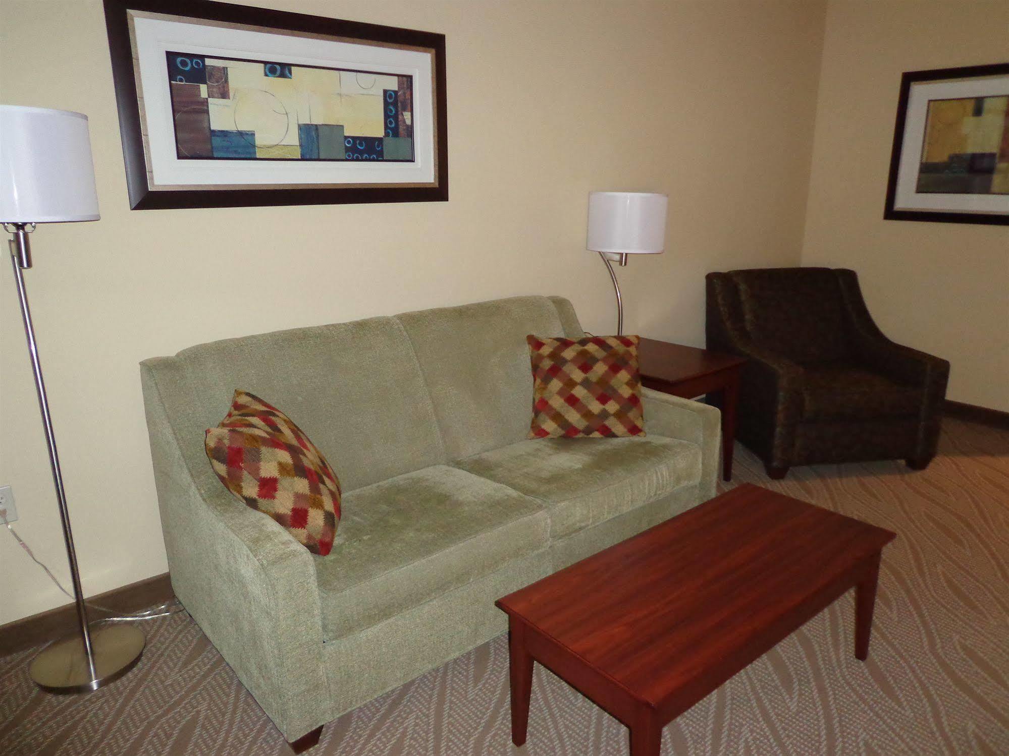 Cobblestone Inn & Suites - Marquette Exterior foto